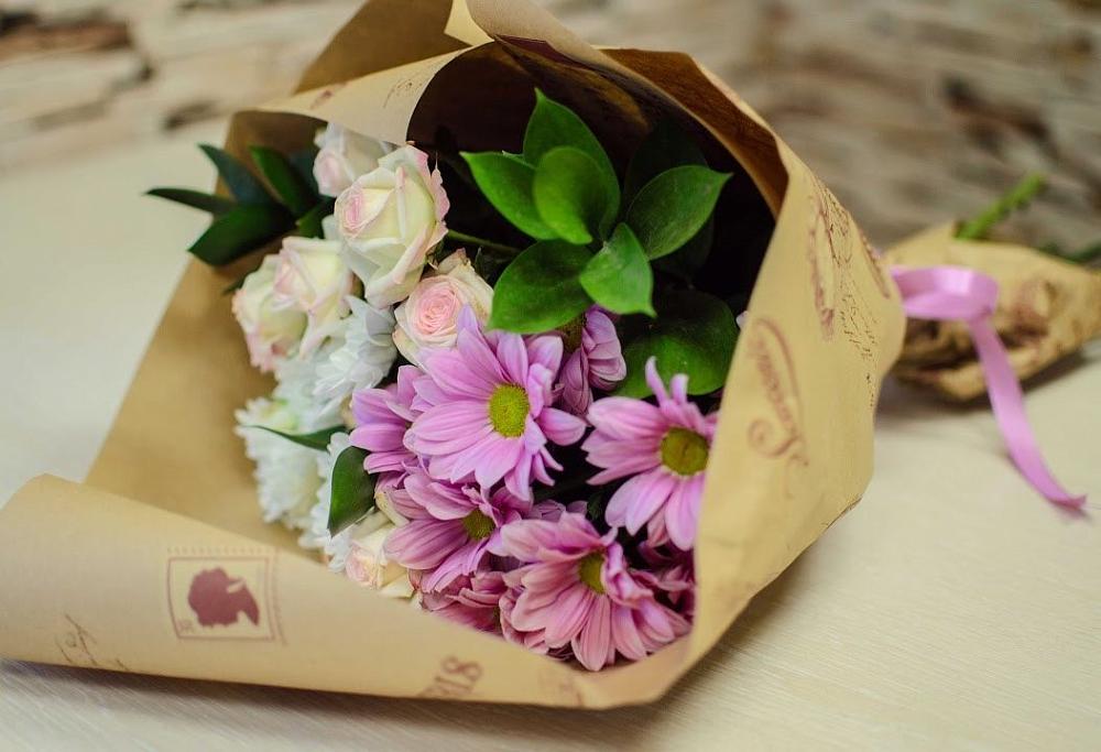 Букет цветов из: Розы и Хризантемы в Березовом