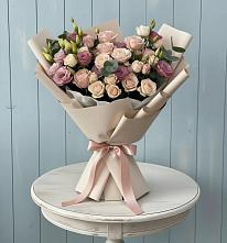 Букет цветов из:  Розы и Лизиантусы в Березовом