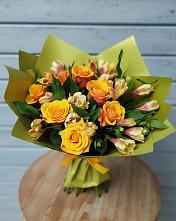 Букет цветов из:  Альстромерии и Розы в Березовом