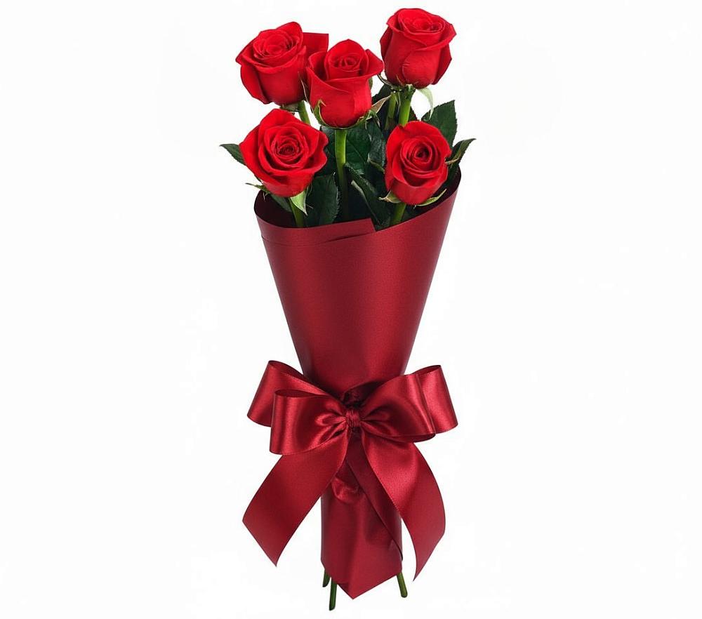 Букет 5 Красных роз Эдлесс Лав в Березовом