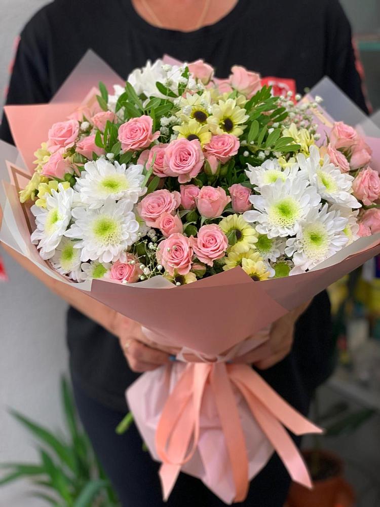 Букет цветов из: Розы и Хризантемы в Березовом