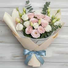 Букет цветов из:  Лизиантусы в Березовом