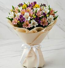 Букет цветов из:  Альстромерии в Березовом