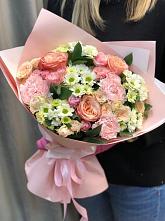 Букет цветов из:  Гвоздики, Розы и Хризантемы в Березовом