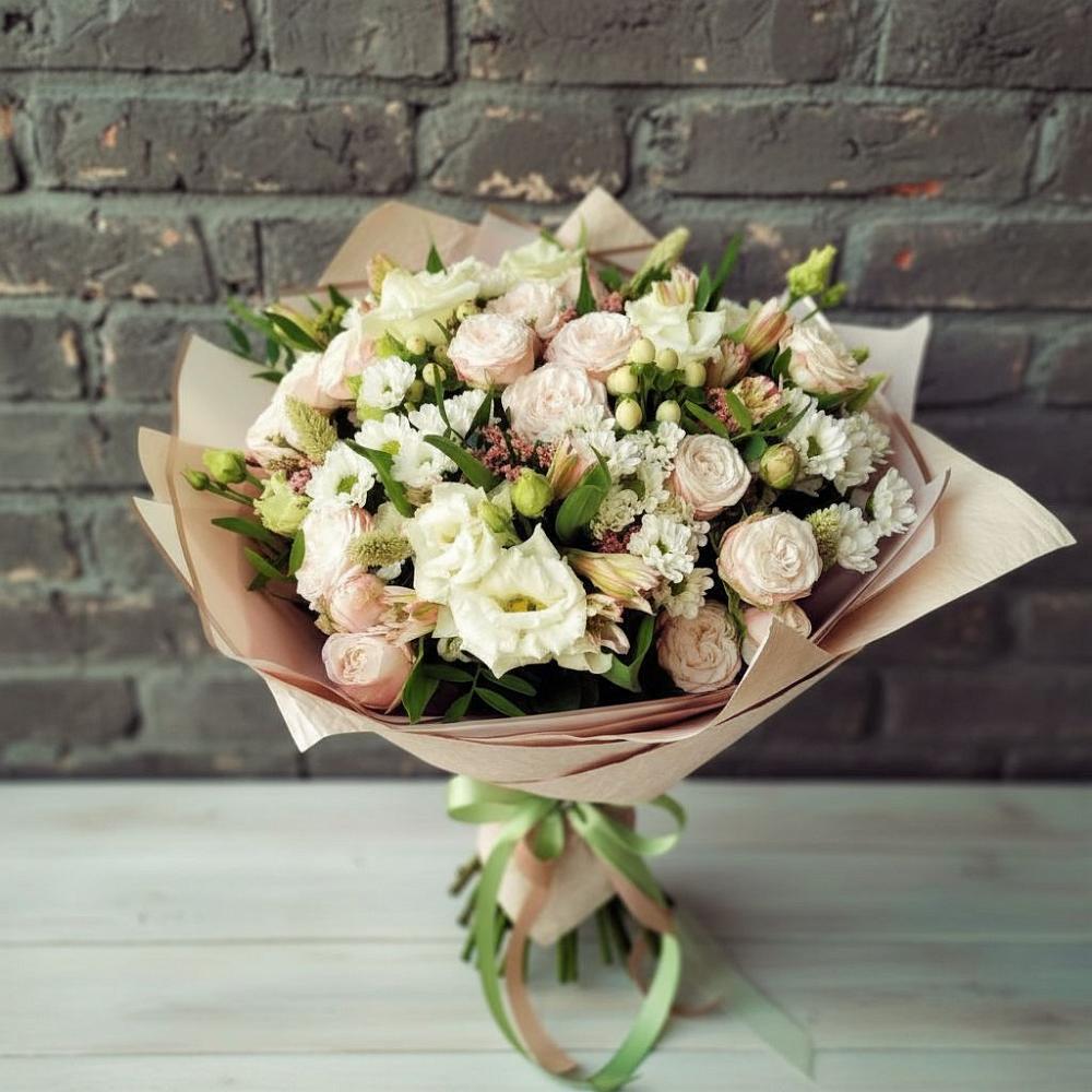 Букет цветов из: Альстромерии, Розы и Хризантемы в Березовом
