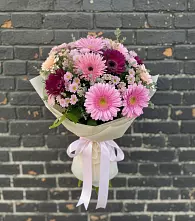 Букет цветов из:  Герберы и Хризантемы в Березовом