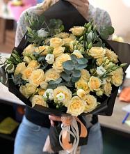 Букет цветов из:  Розы и Лизиантусы в Березовом