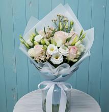 Букет цветов из:  Розы и Лизиантусы в Березовом