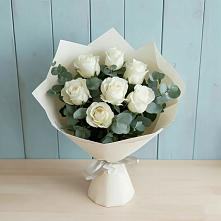 Букет Белые розы в Эвкалипте в Березовом