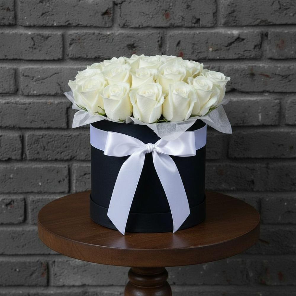 Цветочная композиция из Розы в шляпной коробке в Березовом