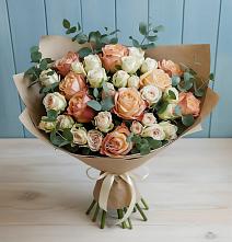 Букет цветов из:  Альстромерии и Розы в Березовом